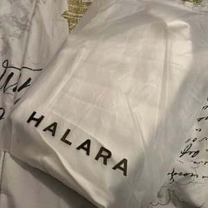 HALARA white mini skirt